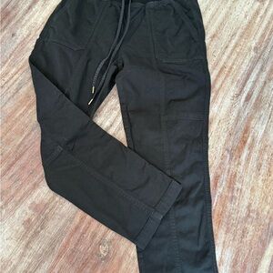 White House Black Market Black Cropped Pants